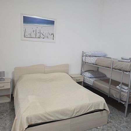 Da Massimo 1 Bed and Breakfast Marina di Schiavonea Εξωτερικό φωτογραφία