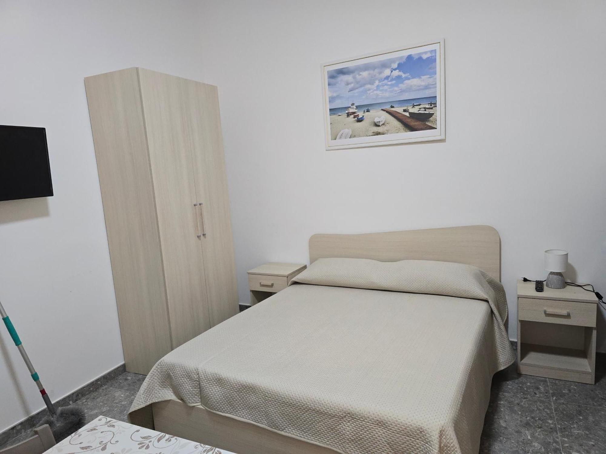 Da Massimo 1 Bed and Breakfast Marina di Schiavonea Εξωτερικό φωτογραφία