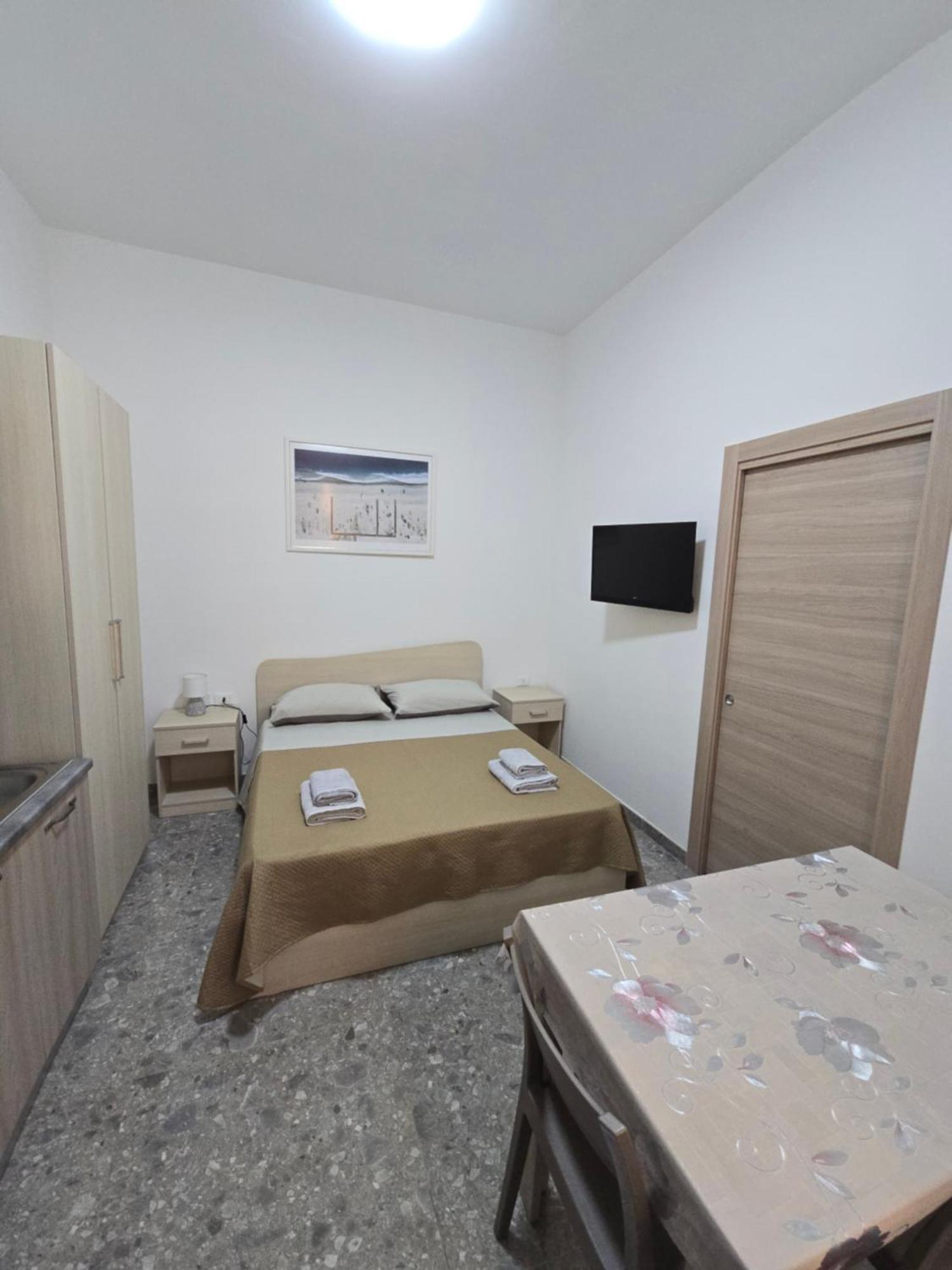 Da Massimo 1 Bed and Breakfast Marina di Schiavonea Εξωτερικό φωτογραφία